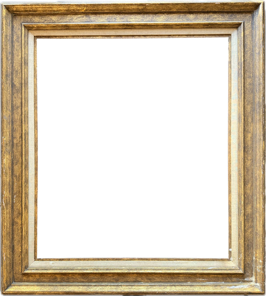French gilt frame with linen inner slip