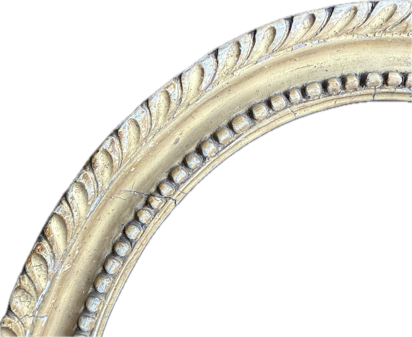 Carved Georgian oval frame