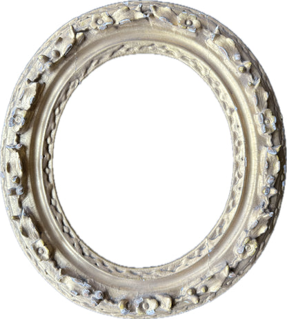 17th century English oval carved and gilt frame