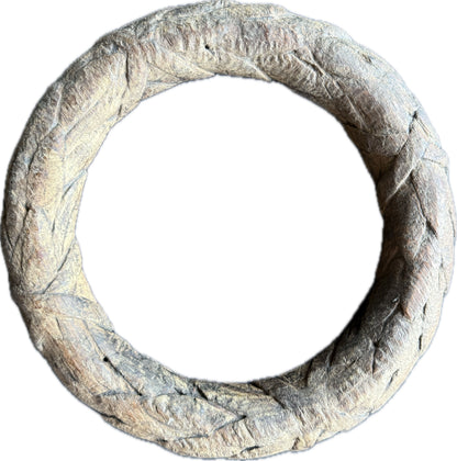 Carved English 18th century round frame