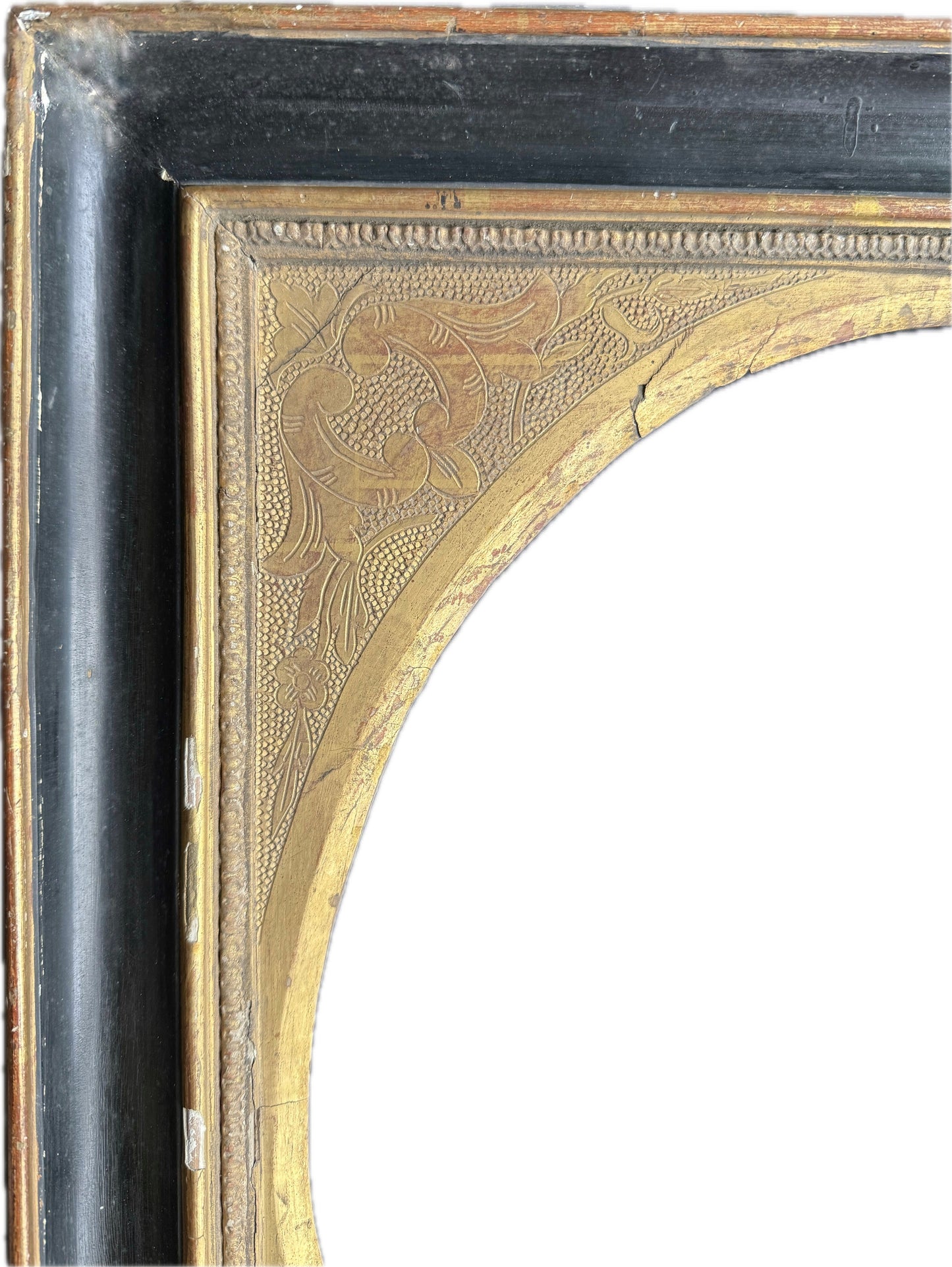 Italian 18th century black and gold frame with oval slip